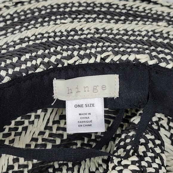 Hinge Two Tone Panama Hat Black White Wide Brim Woven Straw Pom Pom Summer NWOT - Picture 13 of 16